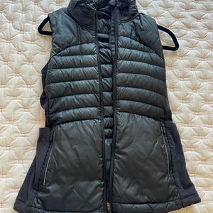 Lululemon vest